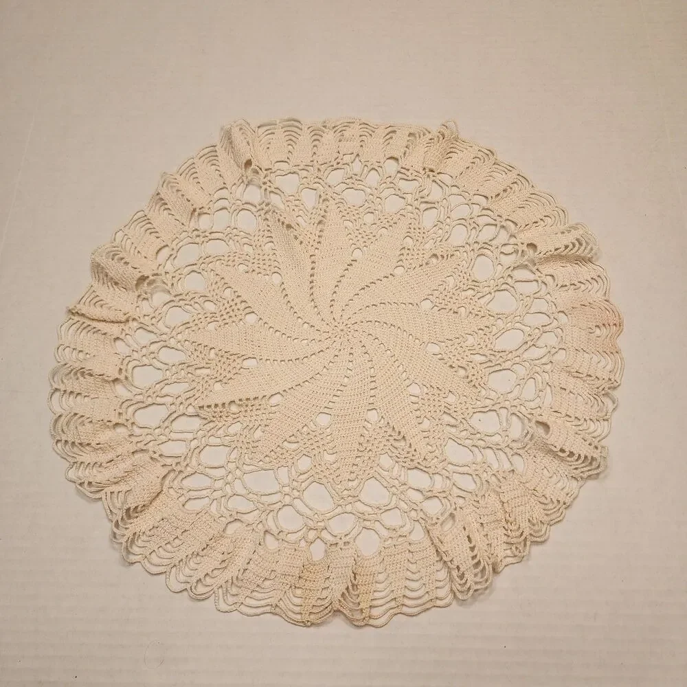Circular cream vintage handmade doilie ~17.5 inches